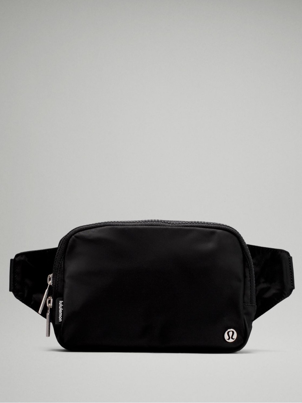lululemon athletica Black 2L Belt Bag with silver hardware